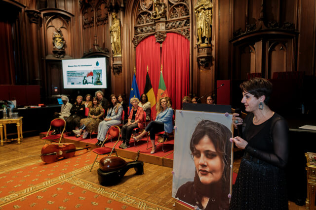 Cérémonie du Prix international pour la liberté des femmes : Mahsa Jina Amini 2025